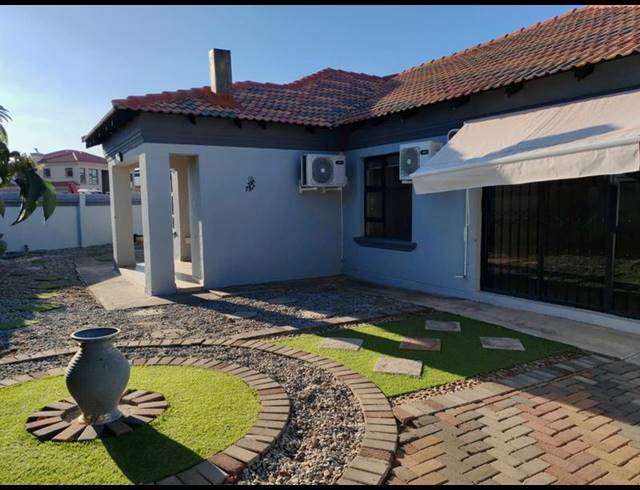 3 BEDROOM HOUSE FOR SALE IN WOODHILL ESTATE